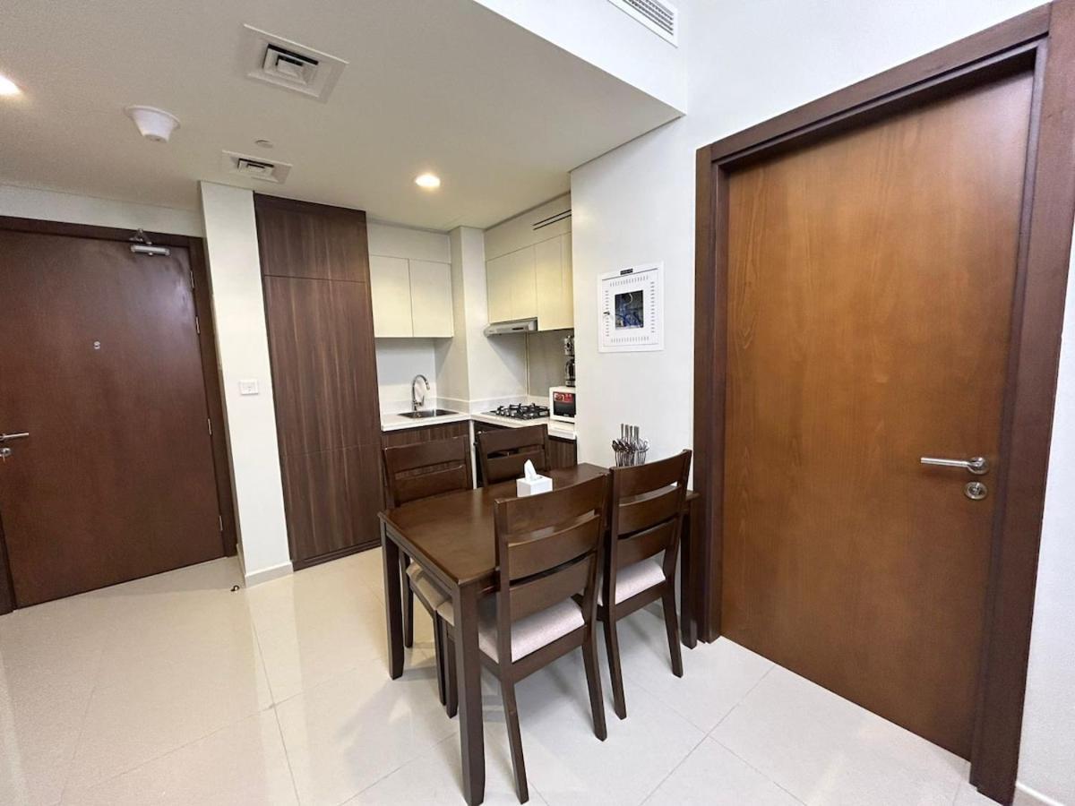 Apartment Luxurious 2bhk In Reva Tower Dubai