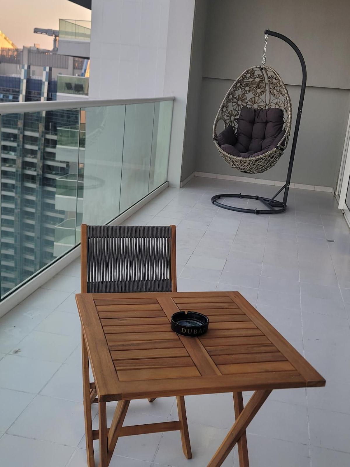 Luxurious 2bhk In Reva Tower Apartment *