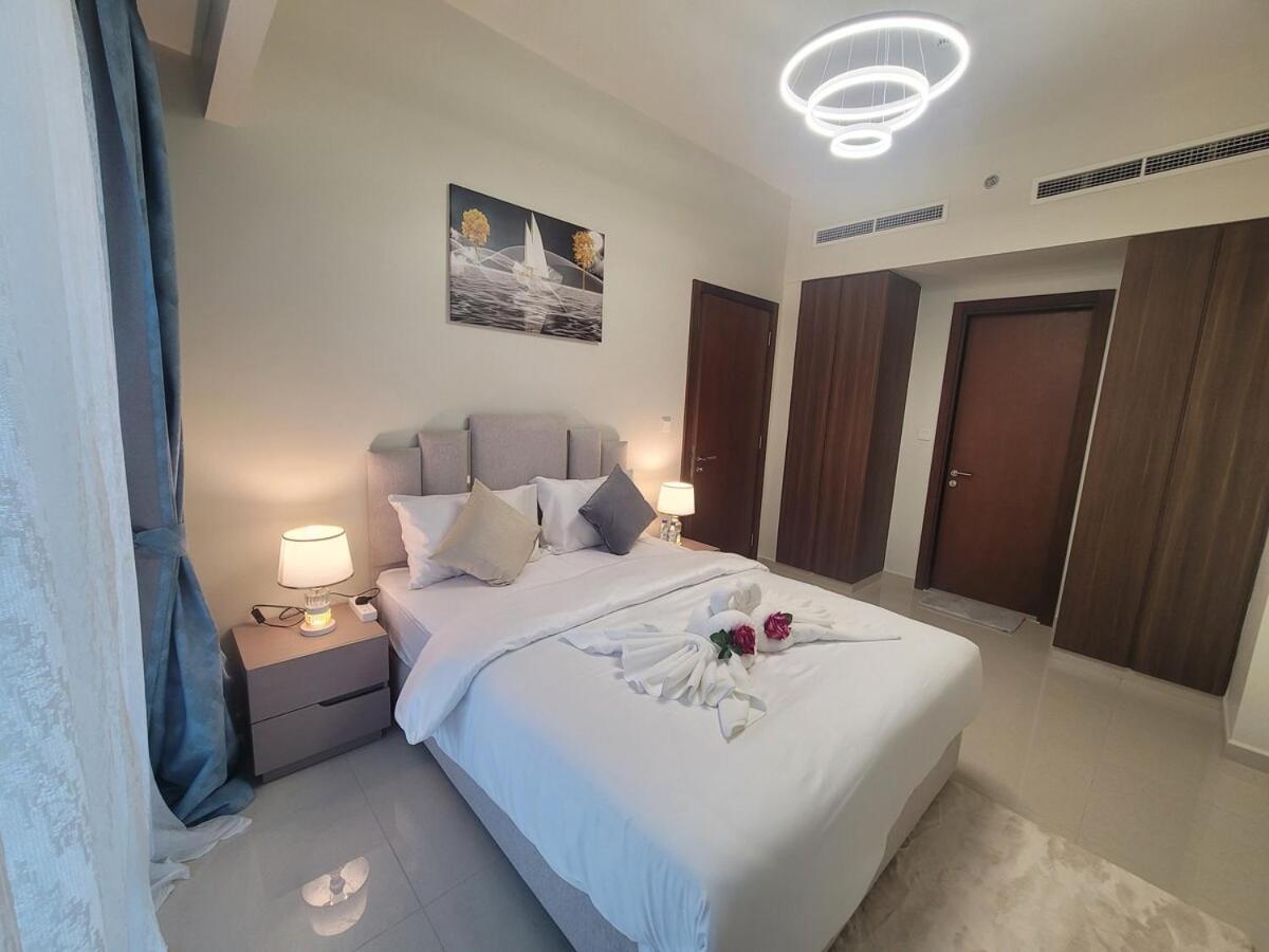 Luxurious 2bhk In Reva Tower
